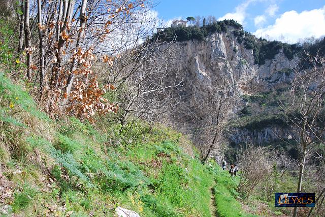 verso la gola.JPG